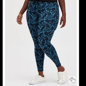 NWT TORRID LEGGINGS MARBLE SKULL BLUE SZ 1X HALLOWEEN LEGGINGS
